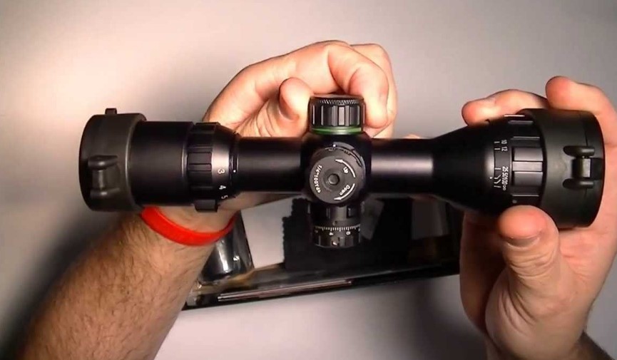 UTG BugBuster Scope 2023 Buying Guide & Review