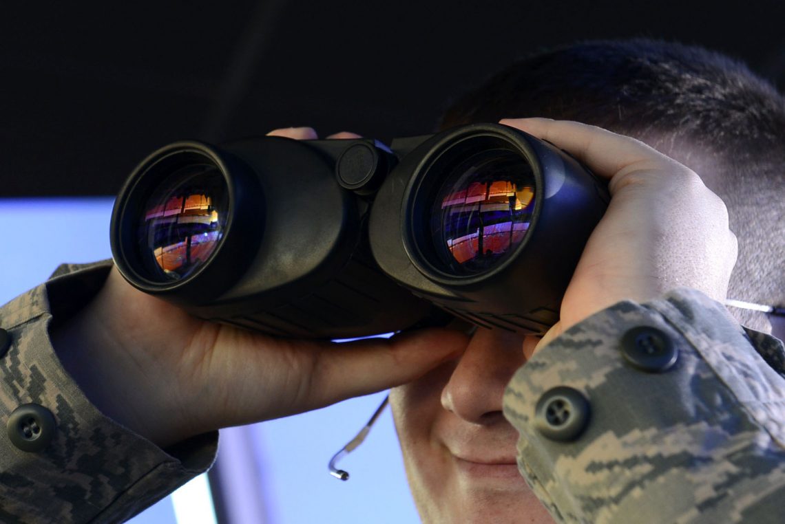 Best Infrared Binoculars Expert's Advice + Top Products for Your Money