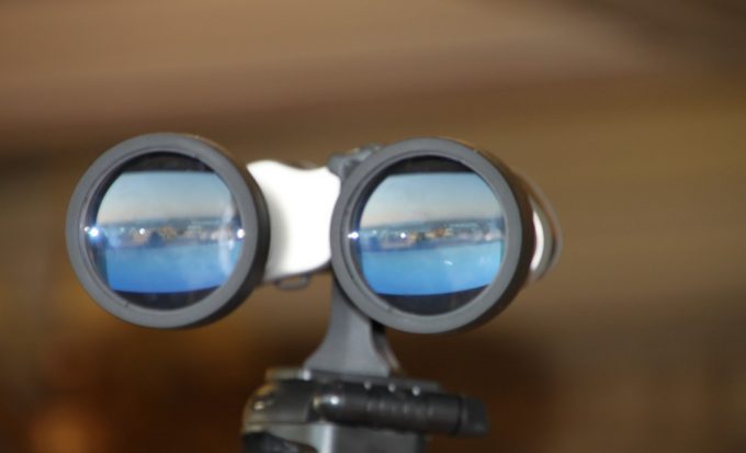 binocular lense
