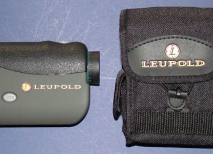 leupold rangefinder and case
